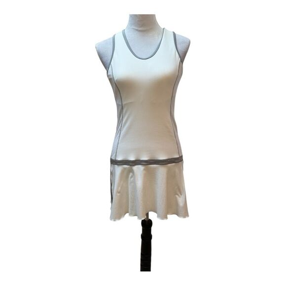 SOFTBELLA Womens Tennis Dress Athletic Skort Sleeveless Athleisure White M - Picture 1 of 7